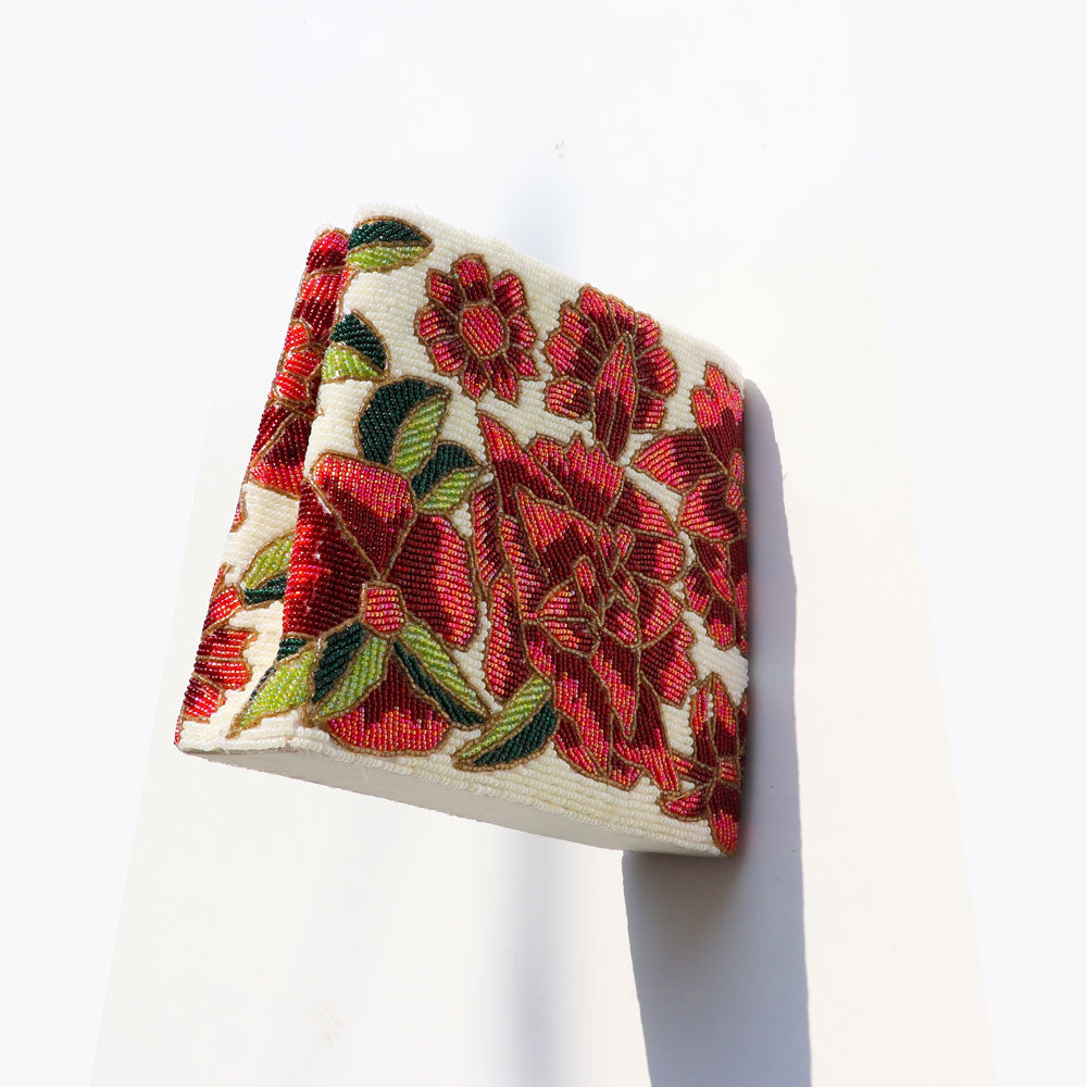 Sasha Flaura &amp; Fauna